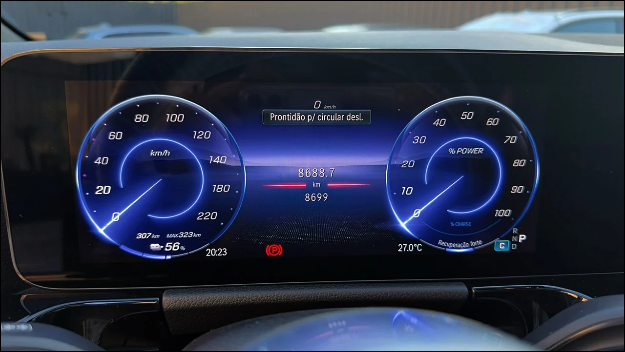 Mercedes-Benz EQA 250+ Progressive — fotografia 18