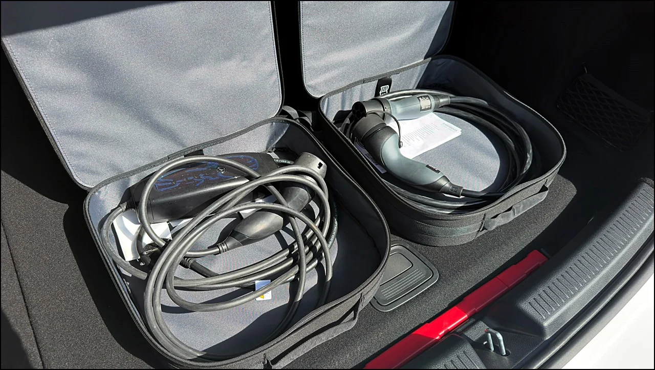 Mercedes-Benz A250e Progressive Advanced — fotografia 36