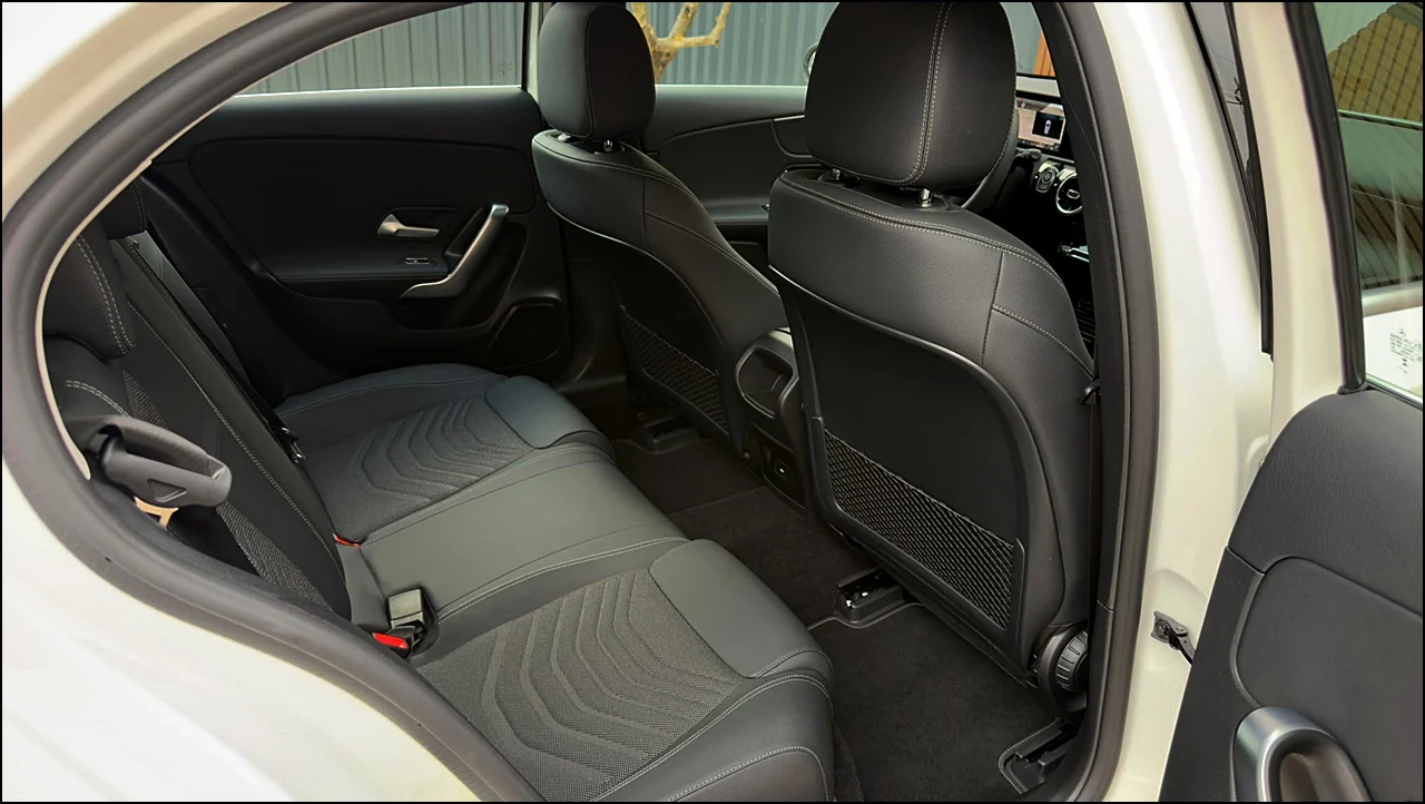 Mercedes-Benz A250e Progressive Advanced — fotografia 14