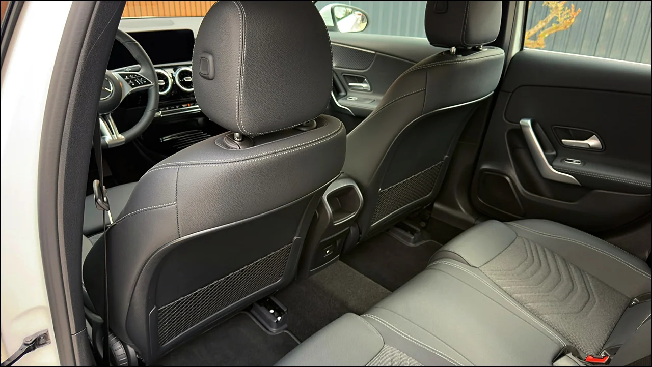 Mercedes-Benz A250e Progressive Advanced — fotografia 17