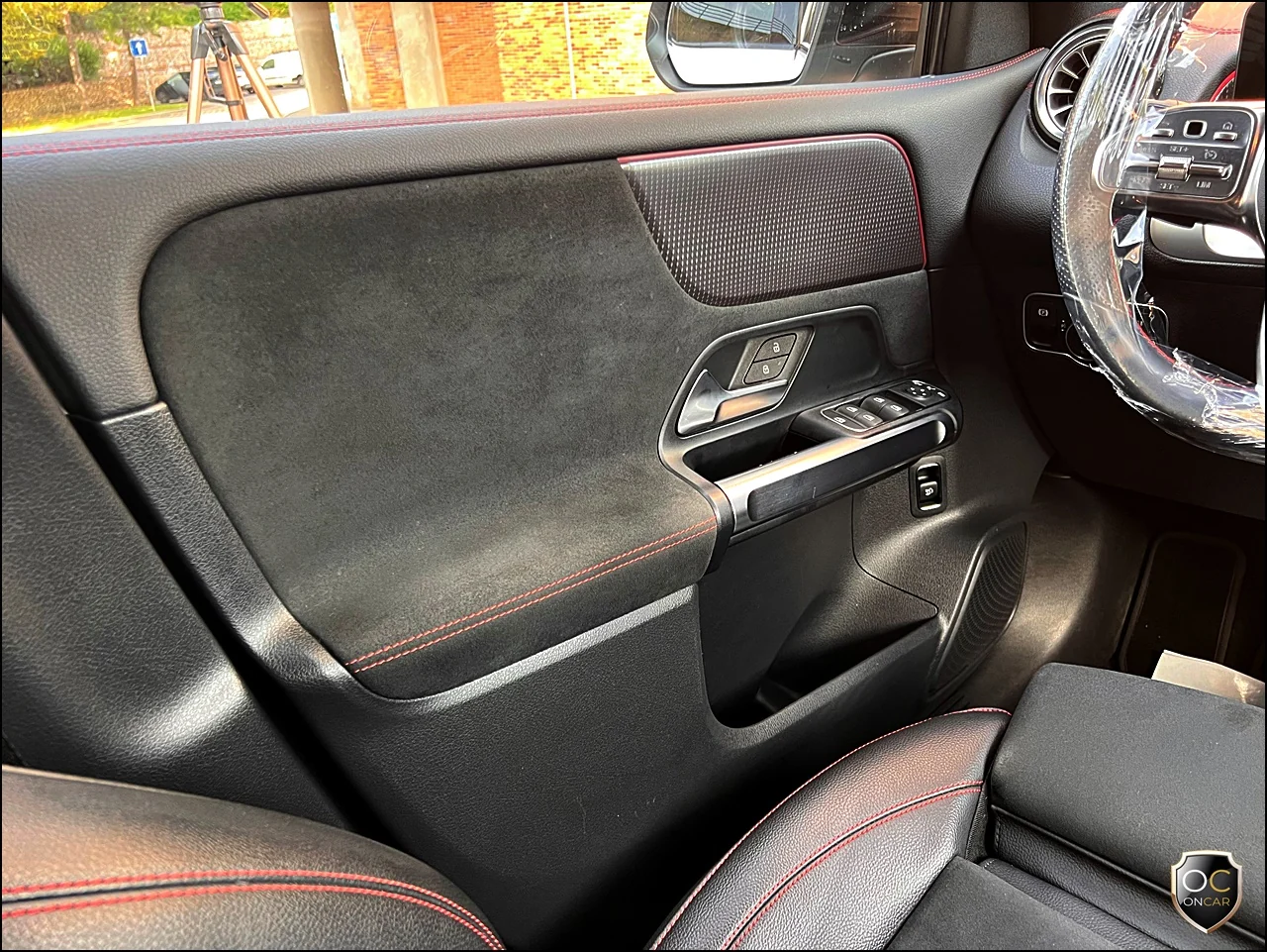 Mercedes-Benz EQB 300 4Matic AMG Line — fotografia 33