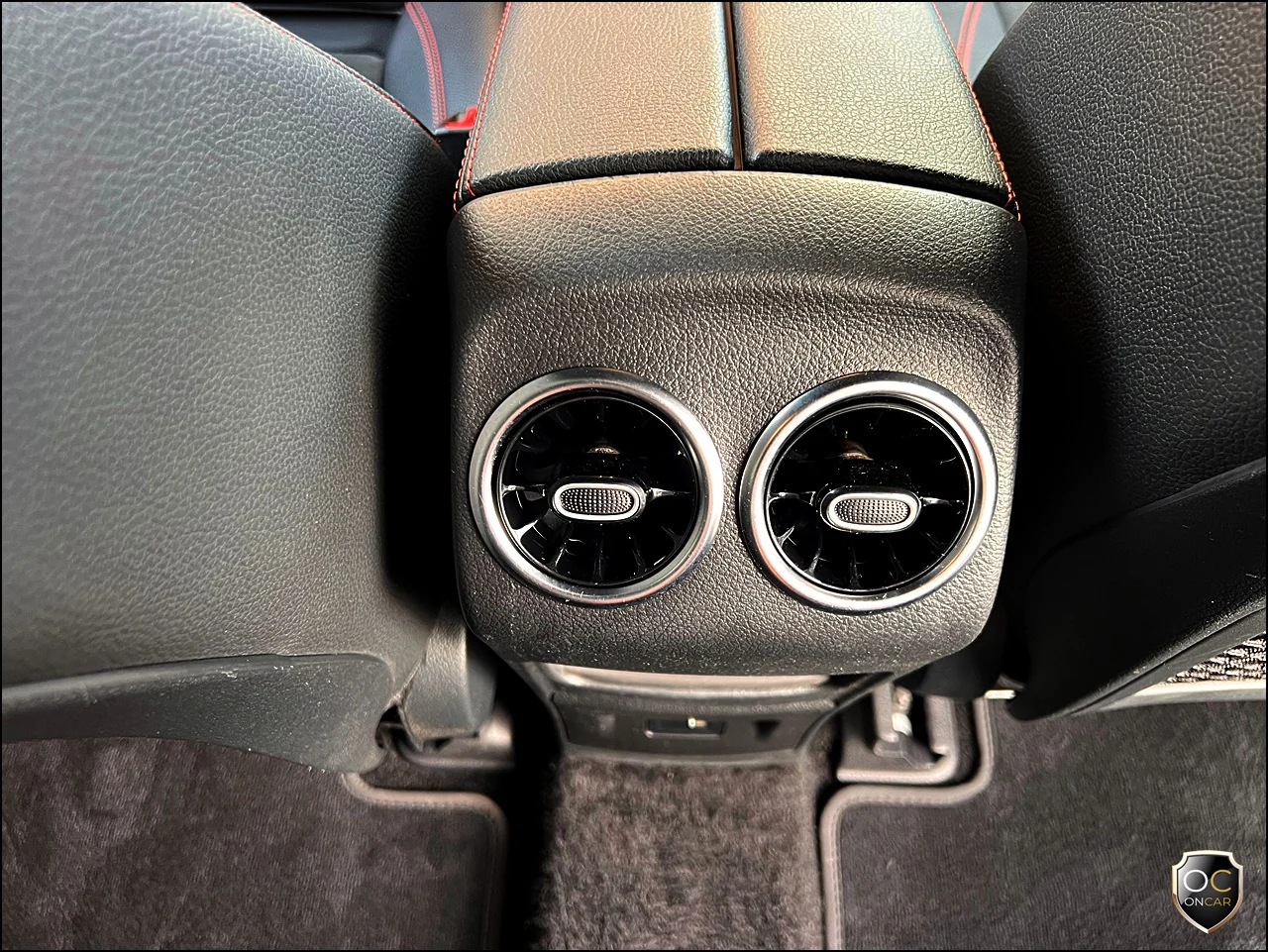 Mercedes-Benz EQB 300 4Matic AMG Line — fotografia 44