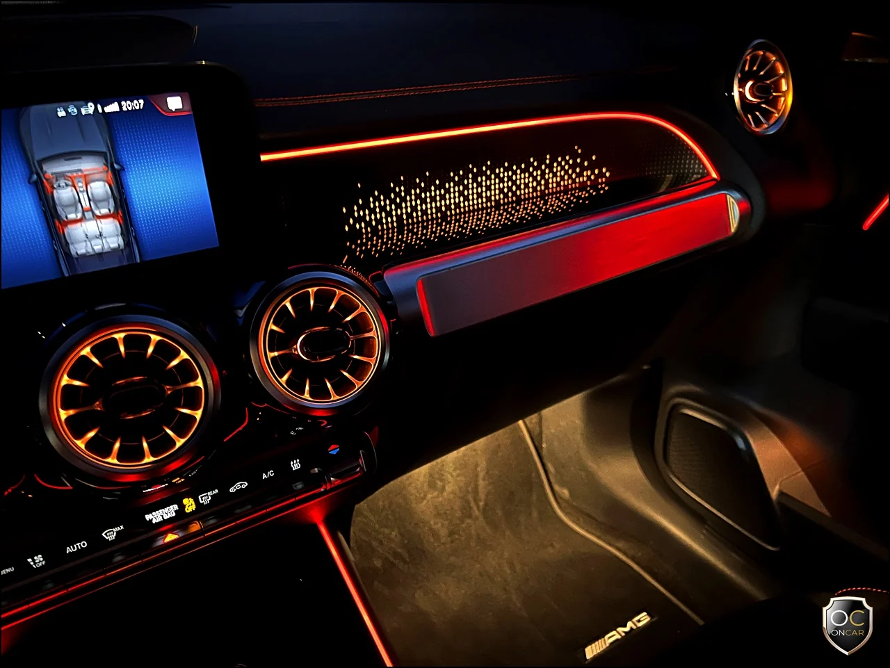 Mercedes-Benz EQB 300 4Matic AMG Line — fotografia 16