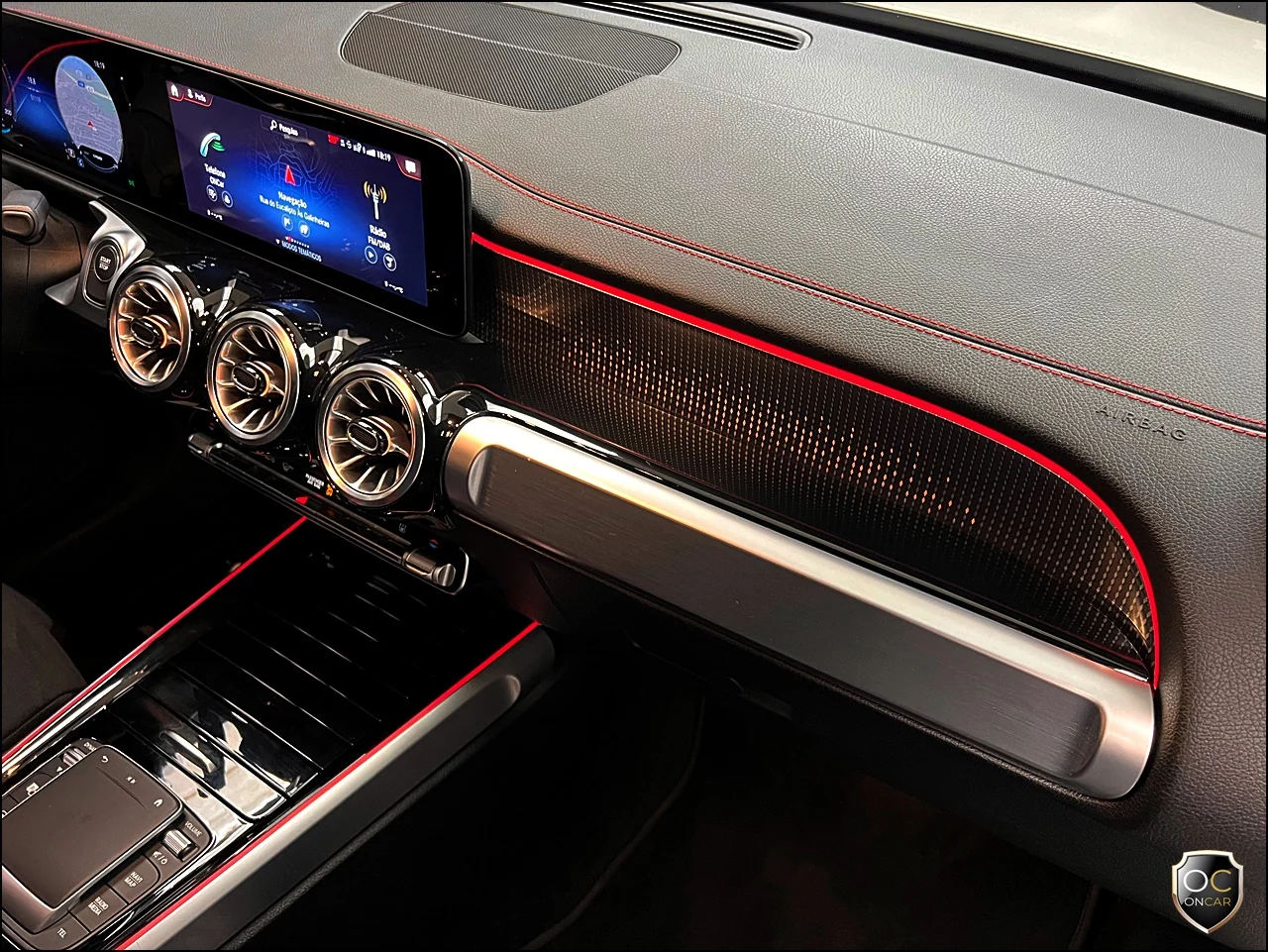 Mercedes-Benz EQB 300 4Matic AMG Line — fotografia 23