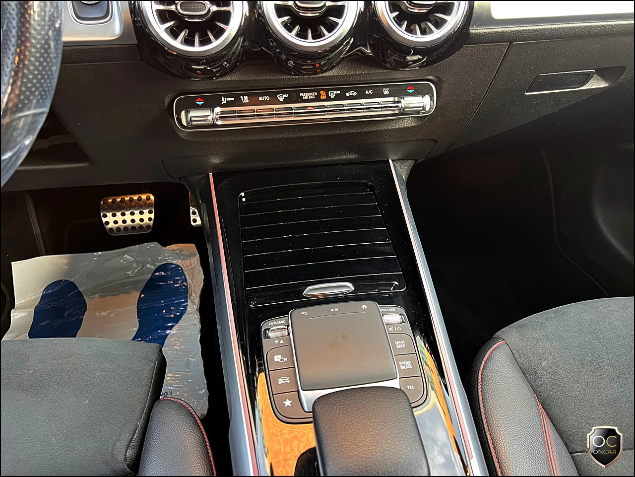 Mercedes-Benz EQB 300 4Matic AMG Line — fotografia 31