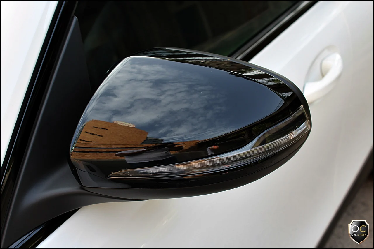 Mercedes-Benz EQB 300 4Matic AMG Line — fotografia 5