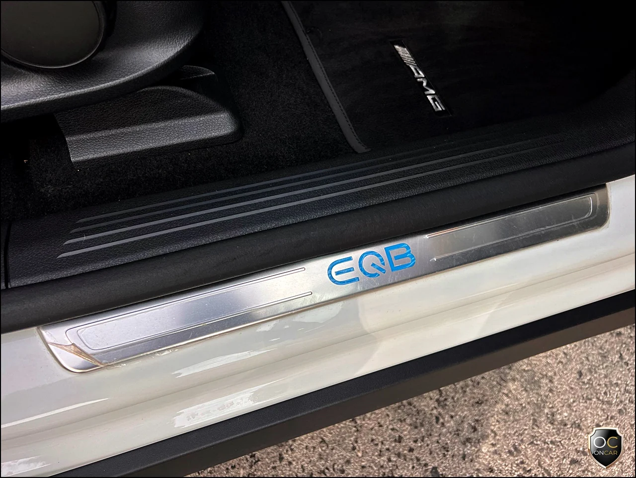 Mercedes-Benz EQB 300 4Matic AMG Line — fotografia 37