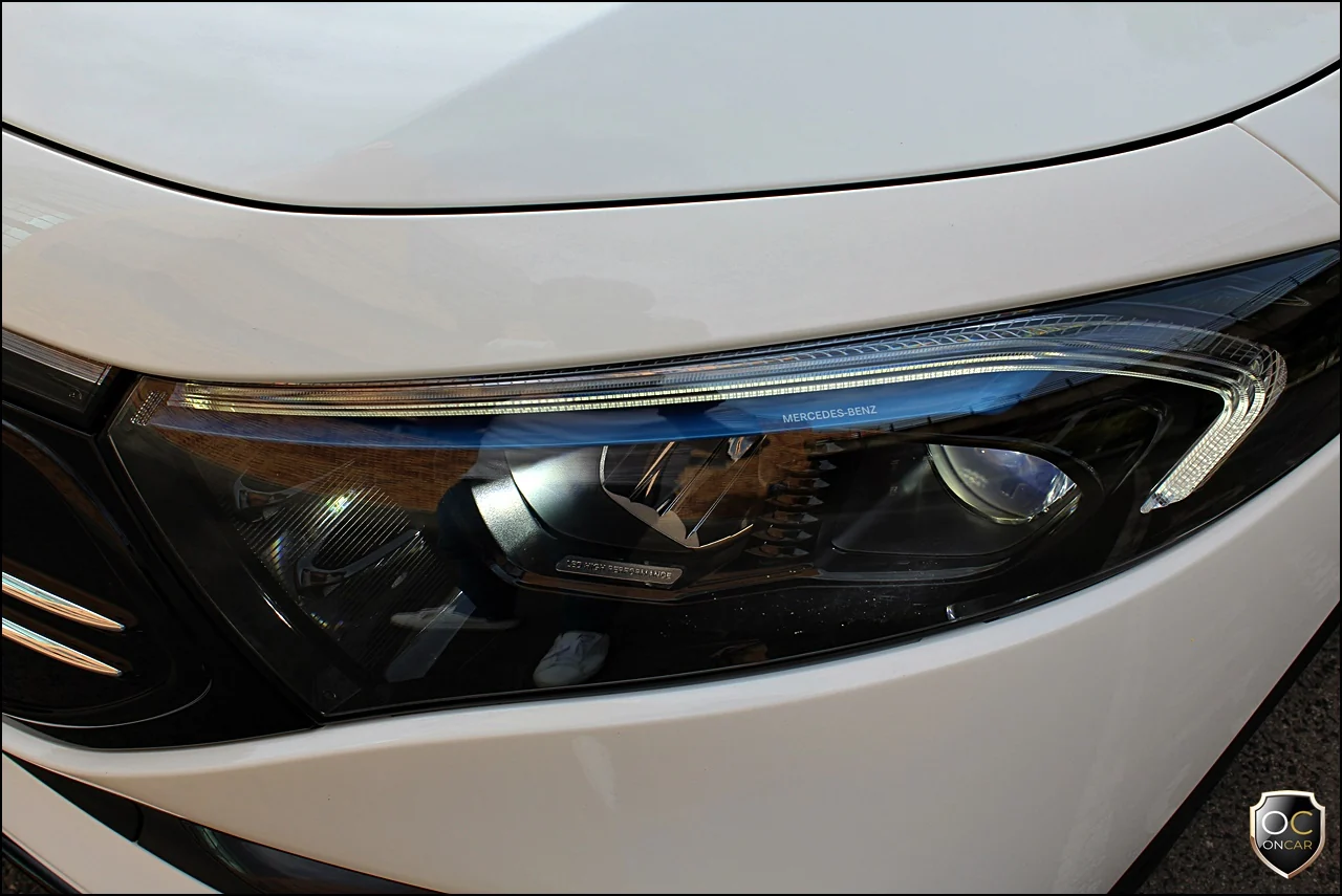 Mercedes-Benz EQB 300 4Matic AMG Line — fotografia 7