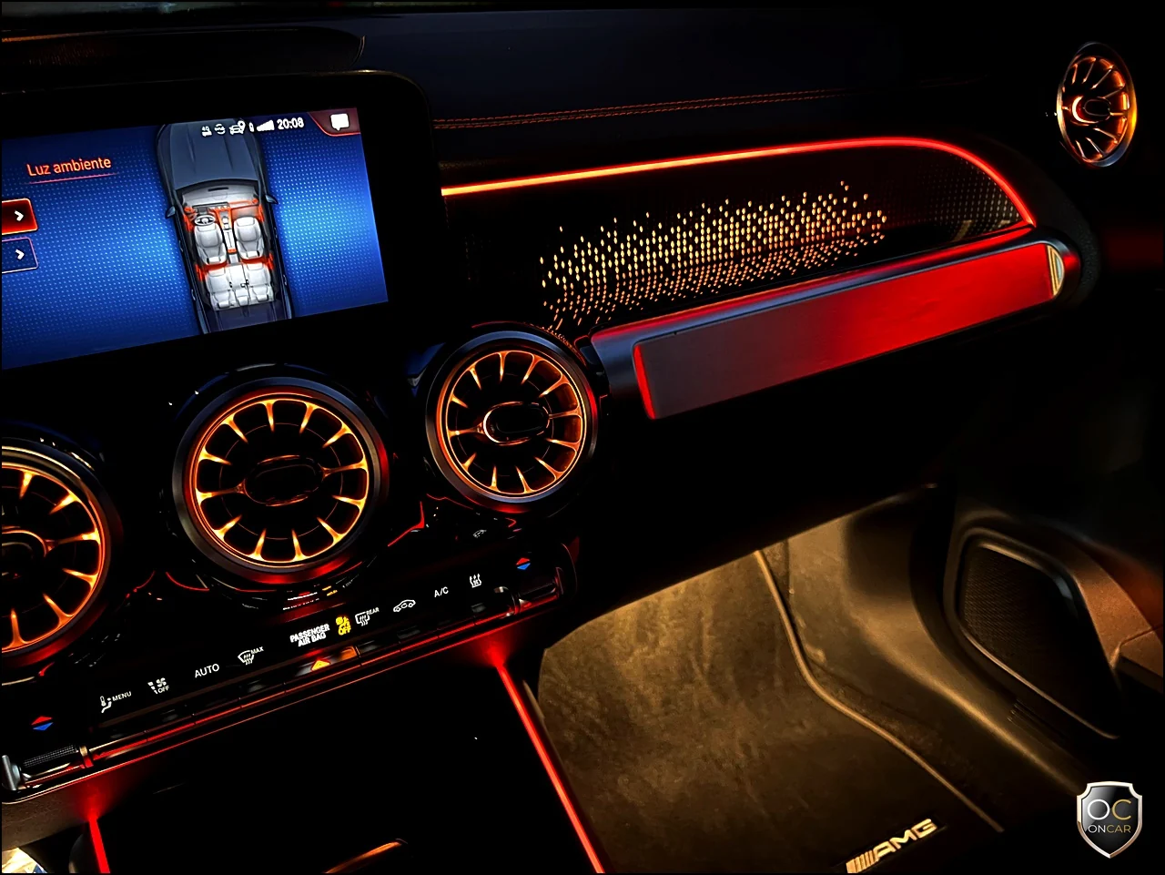 Mercedes-Benz EQB 300 4Matic AMG Line — fotografia 19